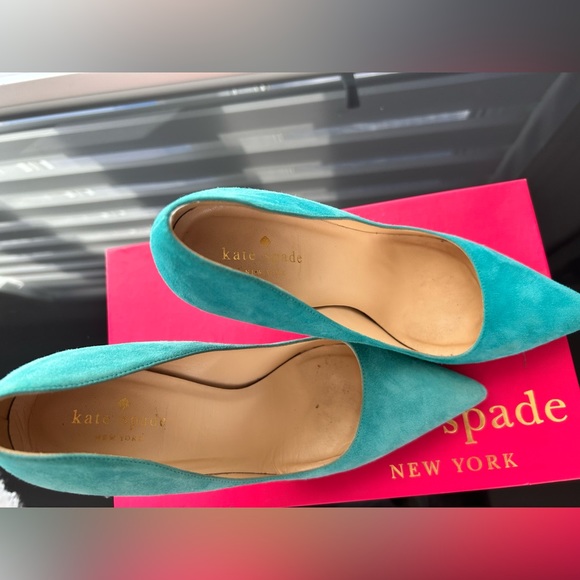 Kate Spade pump. - Picture 8 of 9